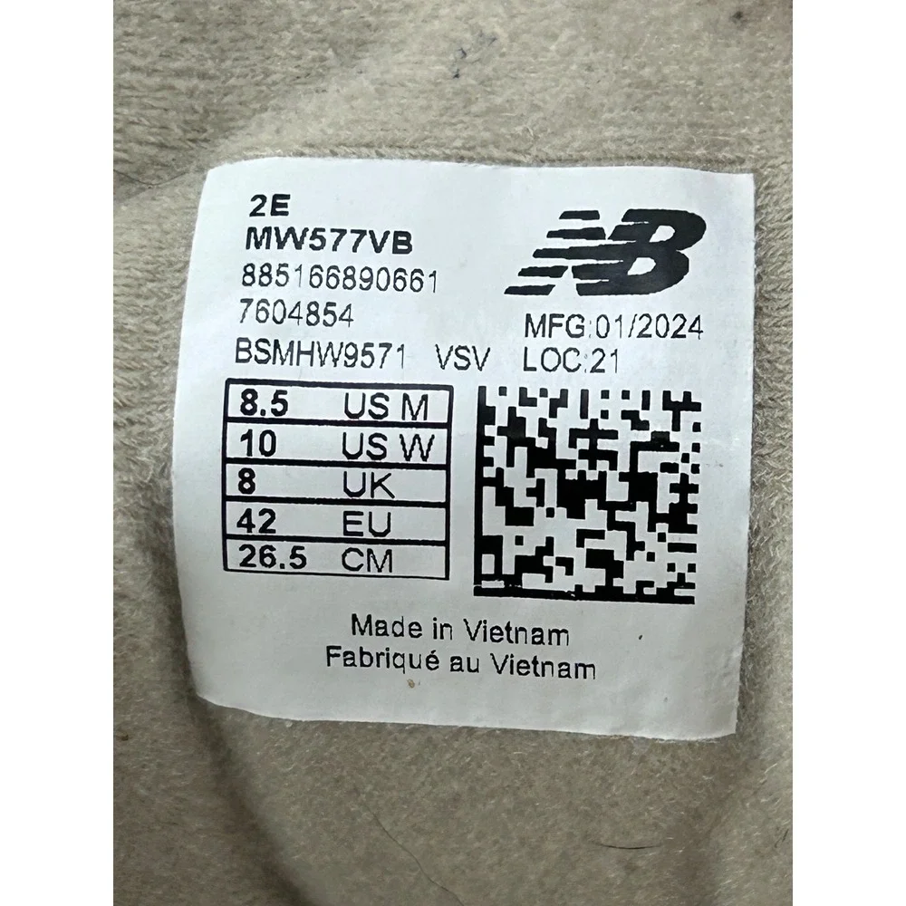 New Balance 577 Walking Shoe Beige Leather Hook and Loop Strap Comfort 8.5M‎